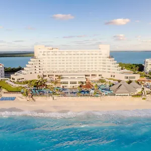 royal-solaris-cancun.quintano-roohotels.com/