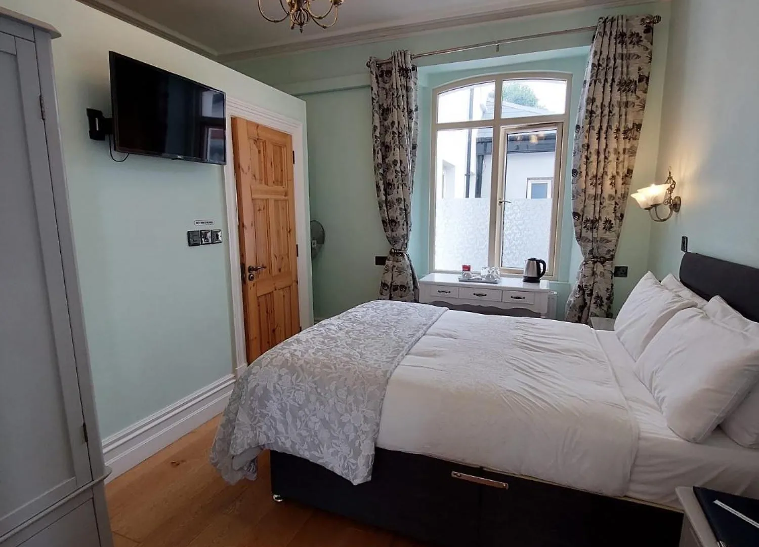 Bed & Breakfast Shandon Bells Guest House Cork